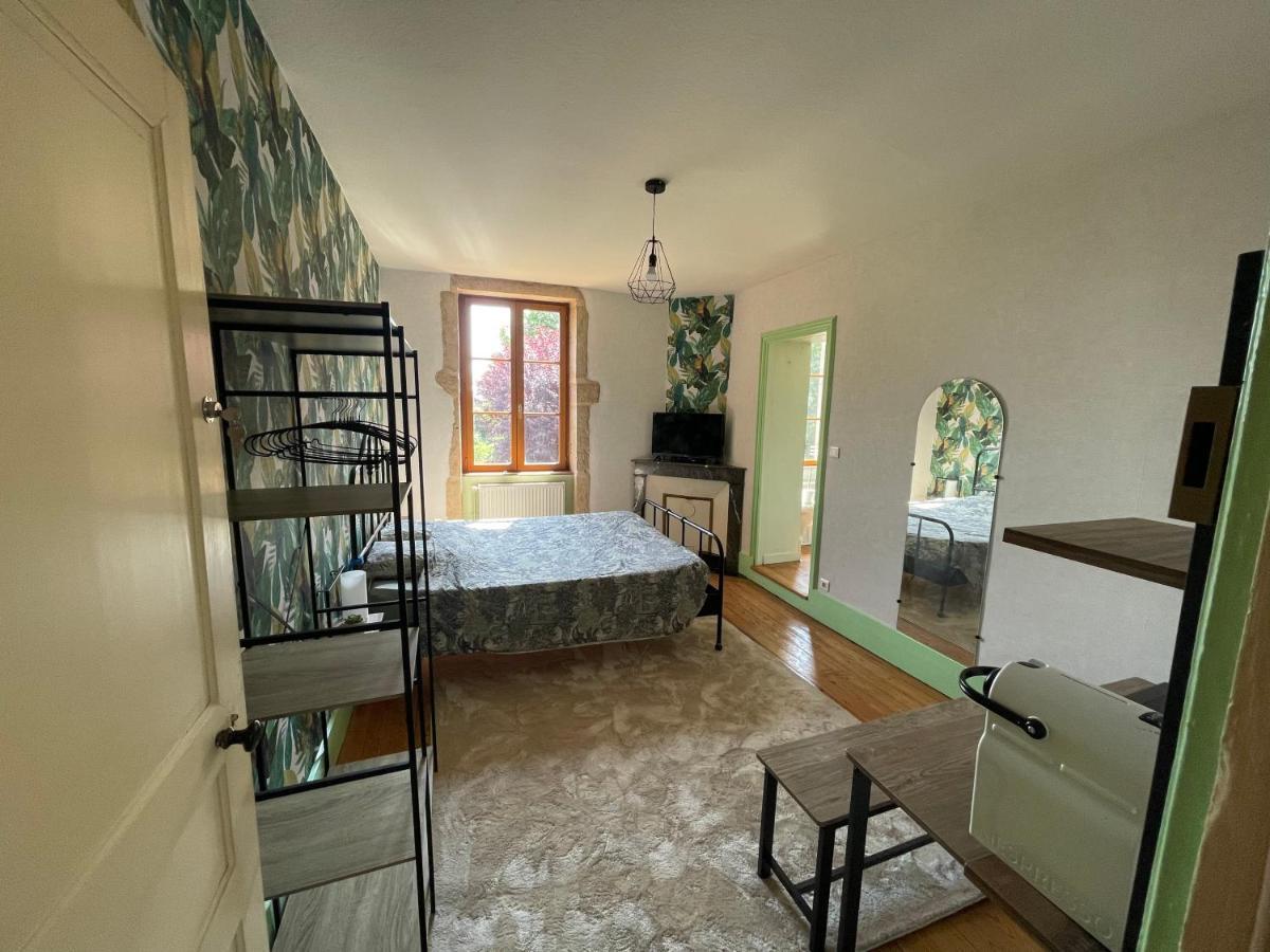 Le Clos Des Cadots - Chambre Chaintre Luaran gambar