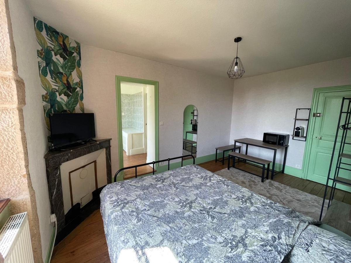 Le Clos Des Cadots - Chambre Chaintre Luaran gambar
