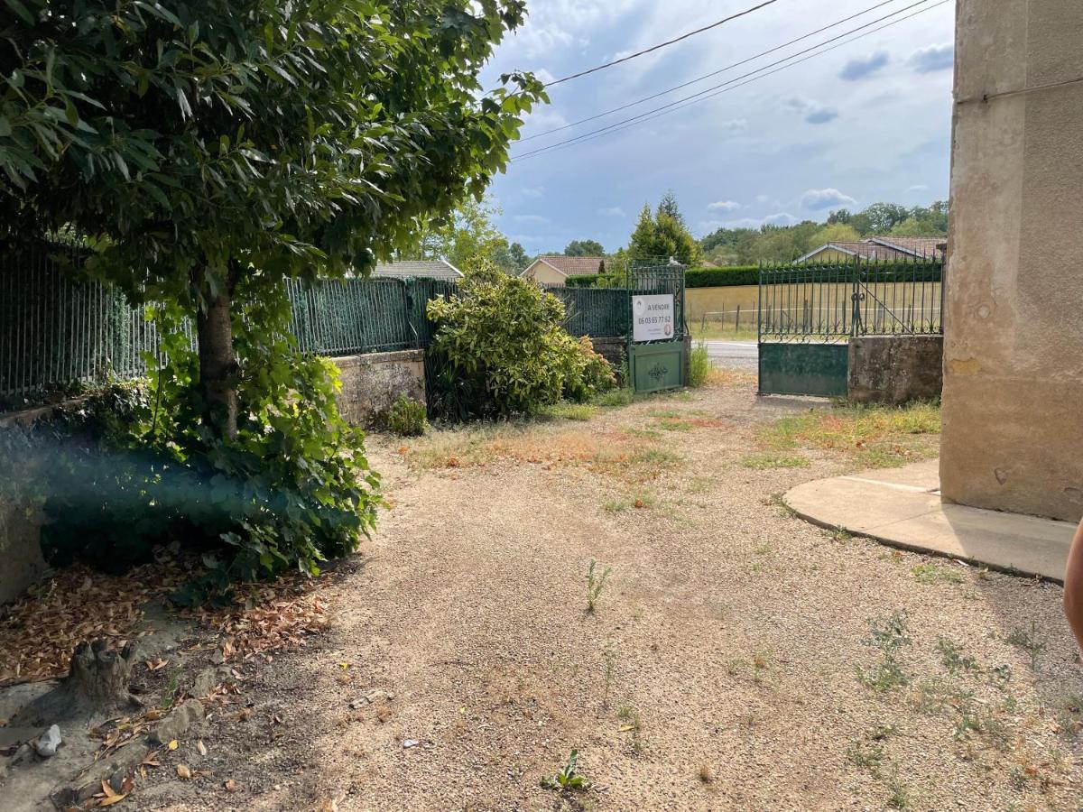 Le Clos Des Cadots - Chambre Chaintre Luaran gambar